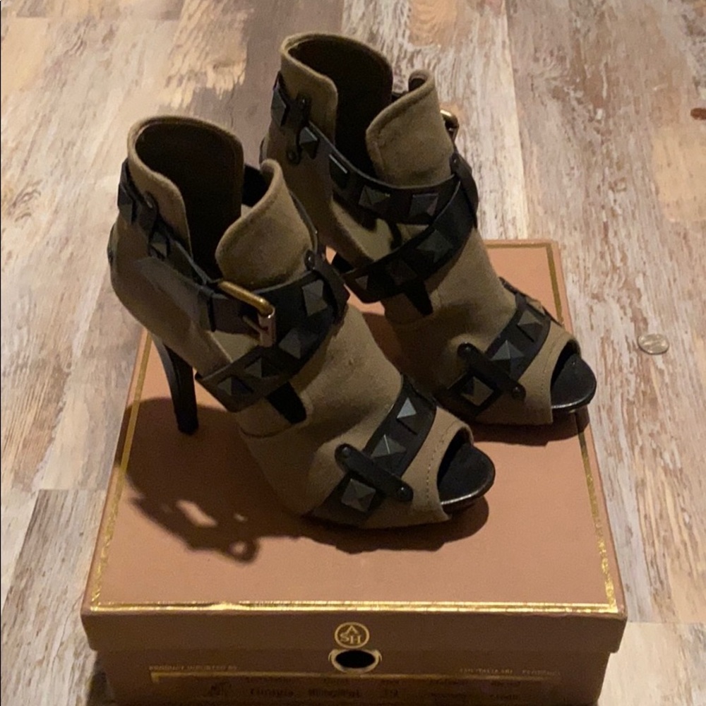 Ash military peep toe booties